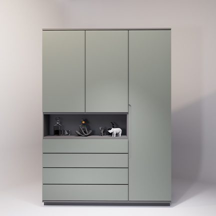 Arcxin Rodon Clothing Closet